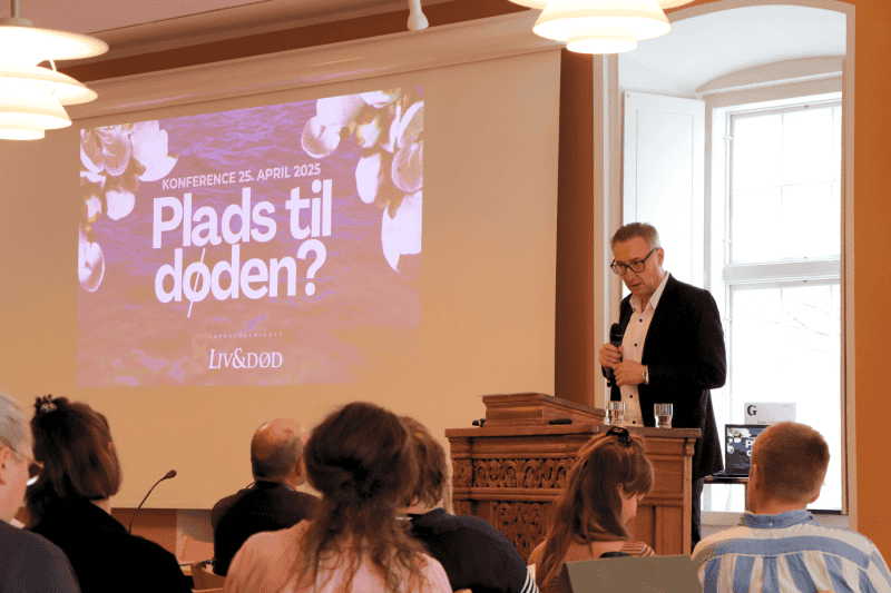 Michael Hviid Jacobsen byder velkommen